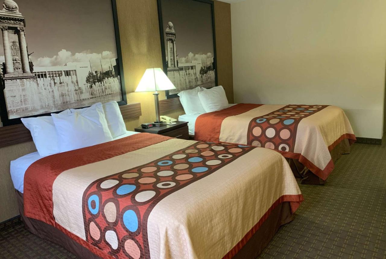 Super 8 By Wyndham Liverpool/Clay/Syracuse Area מראה חיצוני תמונה