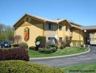 Super 8 By Wyndham Liverpool/Clay/Syracuse Area מראה חיצוני תמונה