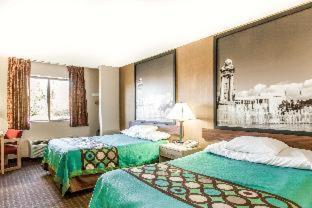 Super 8 By Wyndham Liverpool/Clay/Syracuse Area חדר תמונה